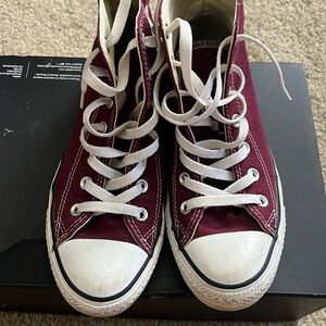 Burgundy red converse